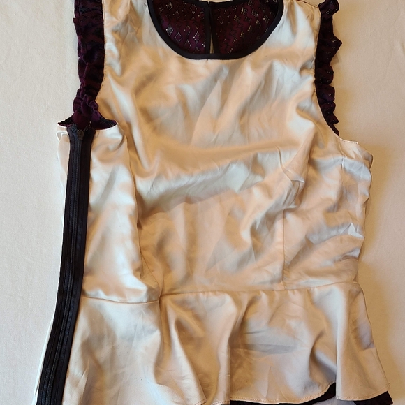 Parker lace top - Picture 8 of 9